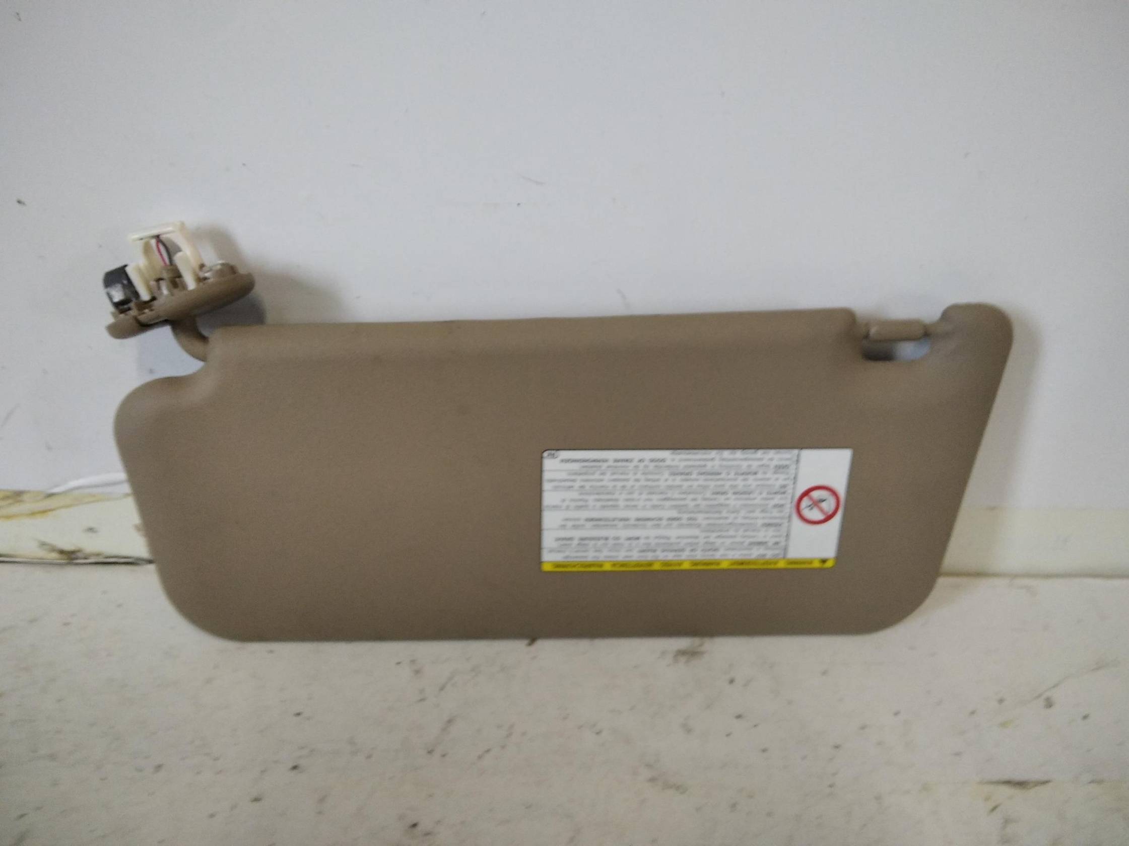 Aletta parasole parabrezza dx.